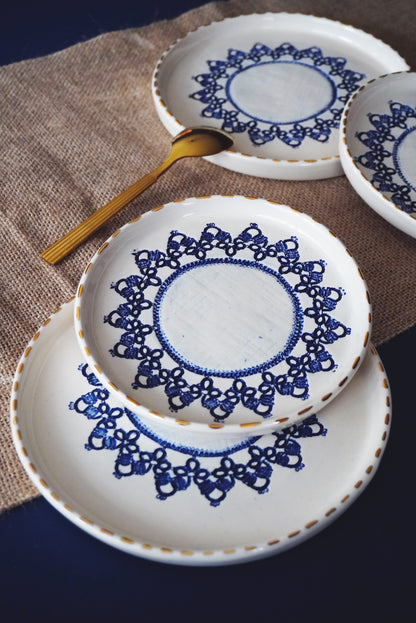 Porcelain Flat Plate With Lace Design