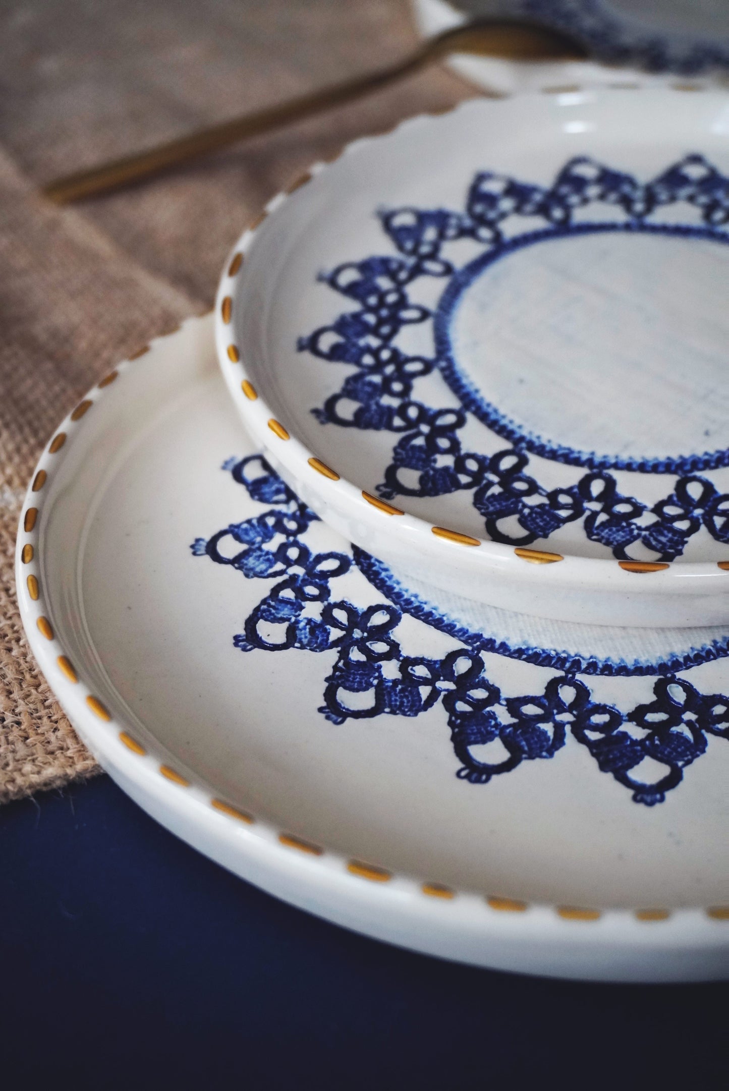 Porcelain Flat Plate With Lace Design