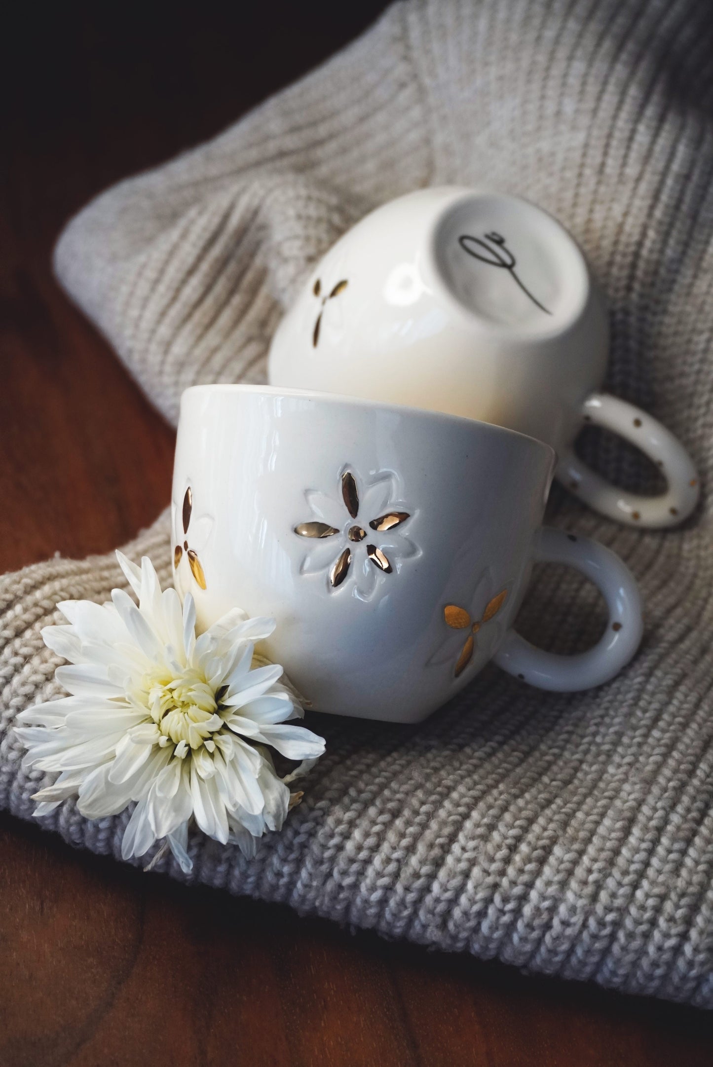 Porcelain Coffee Mug Golden Flower