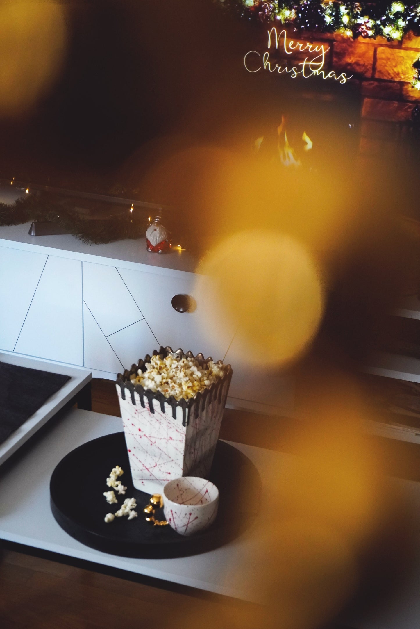 Porcelain Popcorn Bowl Red Splashes & Bronze