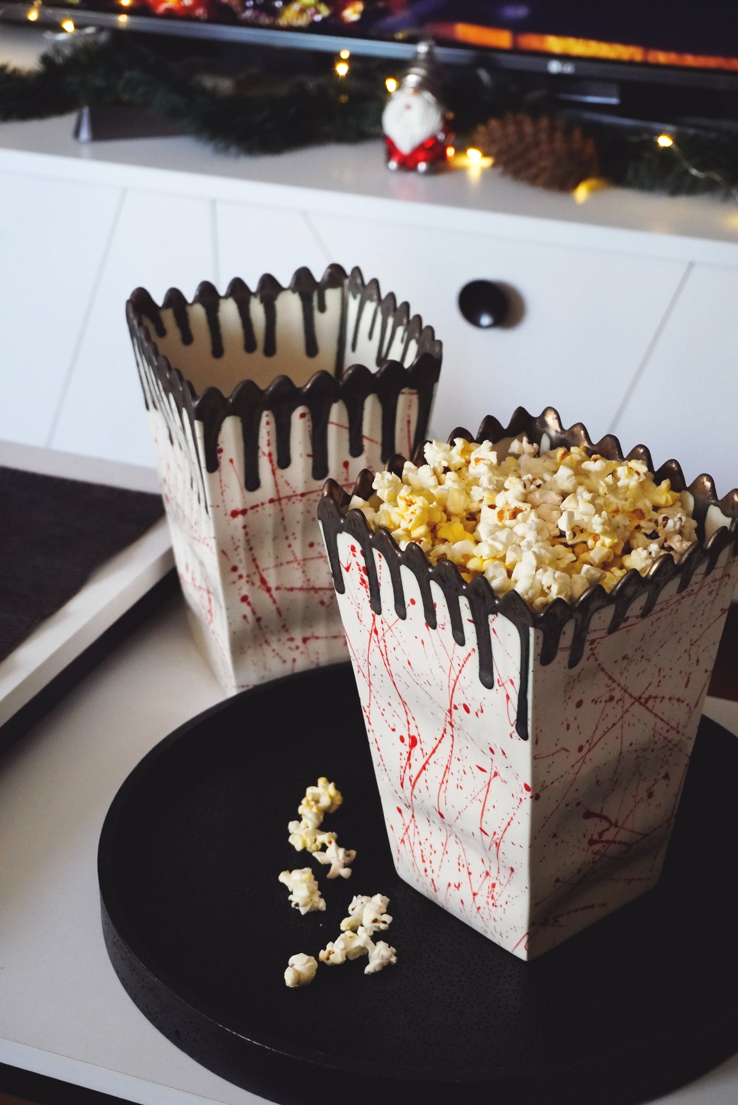 Porcelain Popcorn Bowl Red Splashes & Bronze