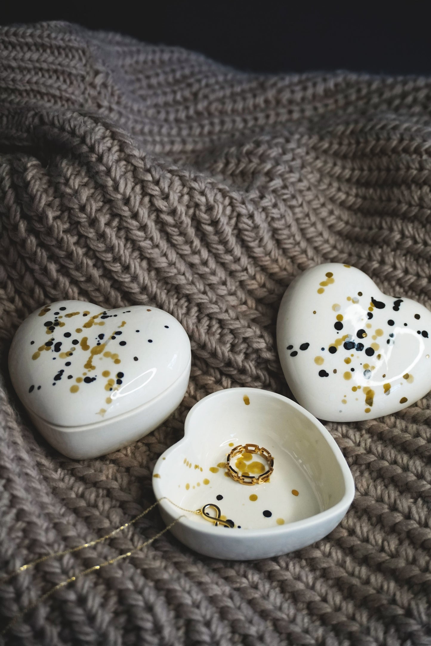 Porcelain Heart-Shaped Jewellery Box With Lid - Splashes