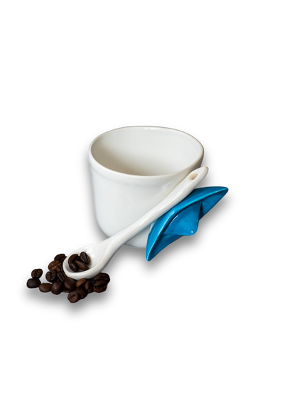 Porcelain cup with origami boat handle - ZLATNAporcelain