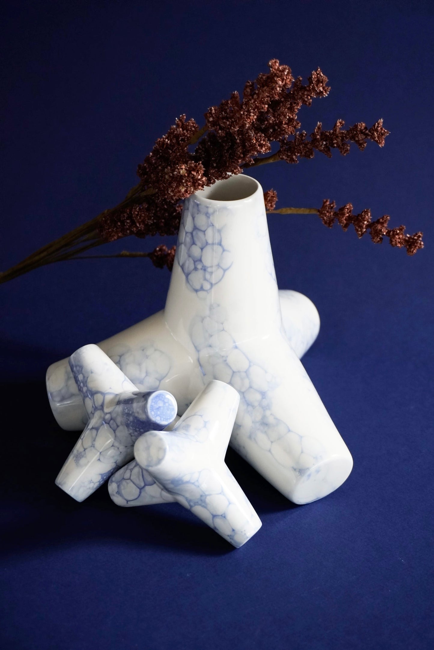 Porcelain Tetrapod Blue Bubbles - ZLATNAporcelain