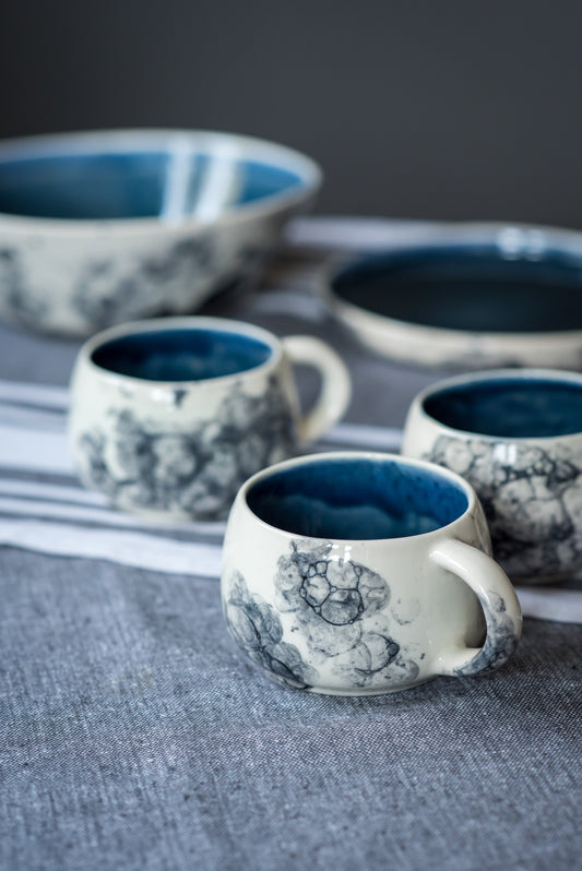 Porcelain cappuccino cup deep blue & bubbles - ZLATNAporcelain