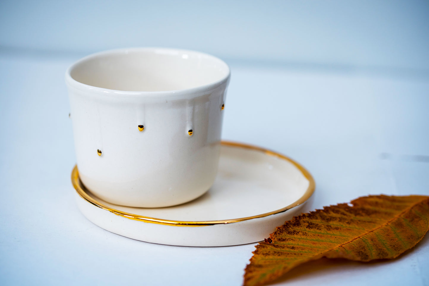 Luxury porcelain cup - Golden drops - ZLATNAporcelain