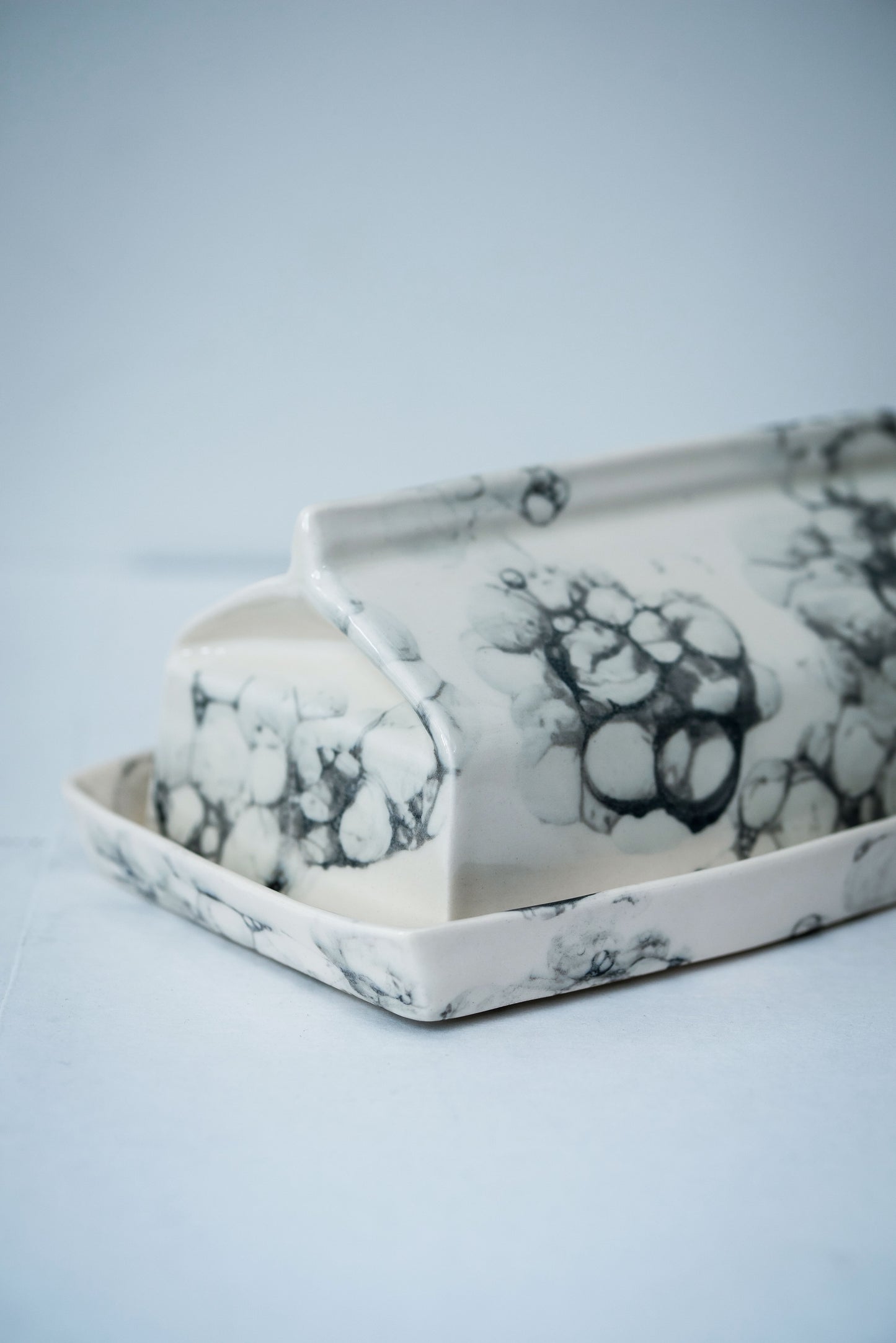 Porcelain butter dish carton replica - Black bubbles - ZLATNAporcelain