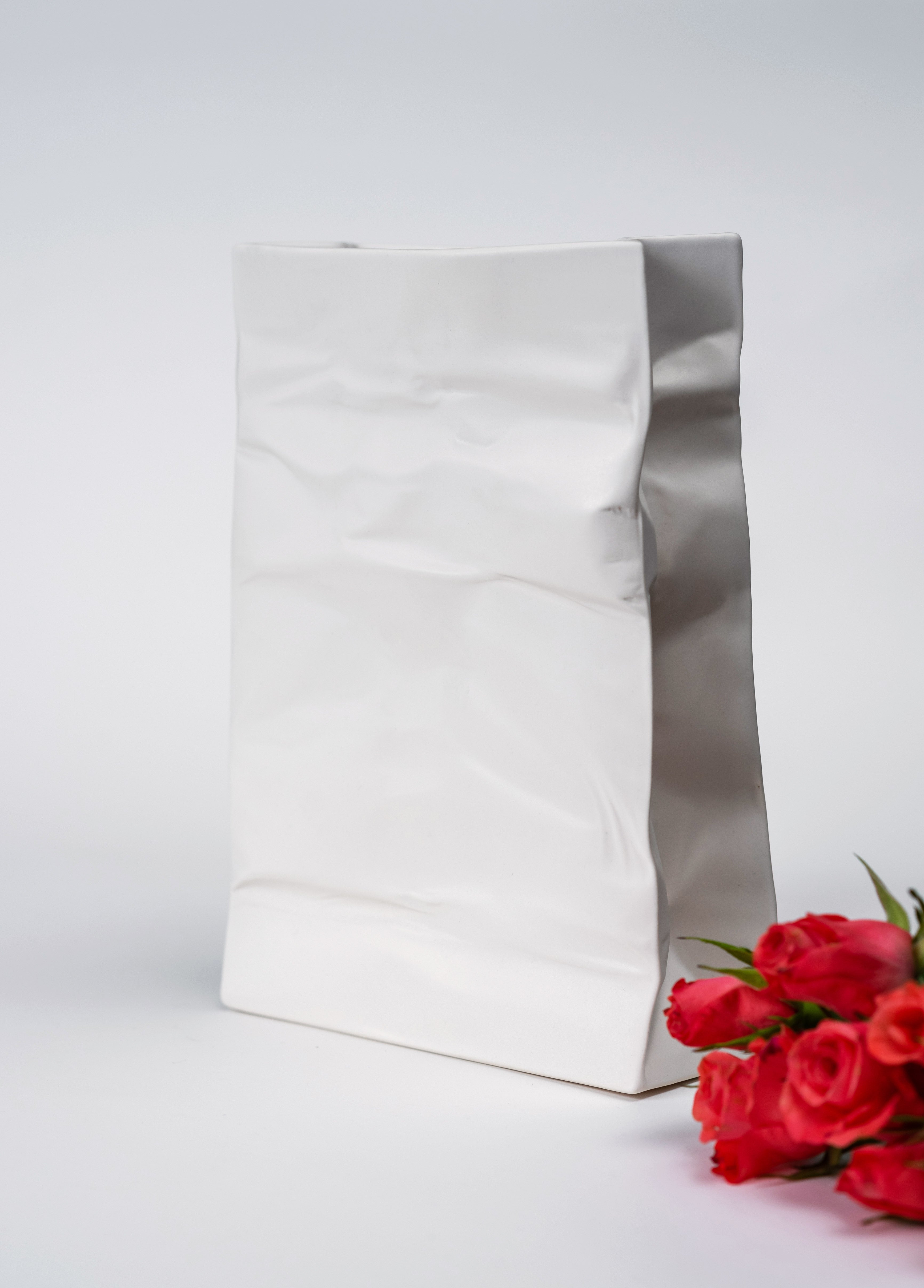 Porcelain vase BAG - white matte #2 - ZLATNAporcelain