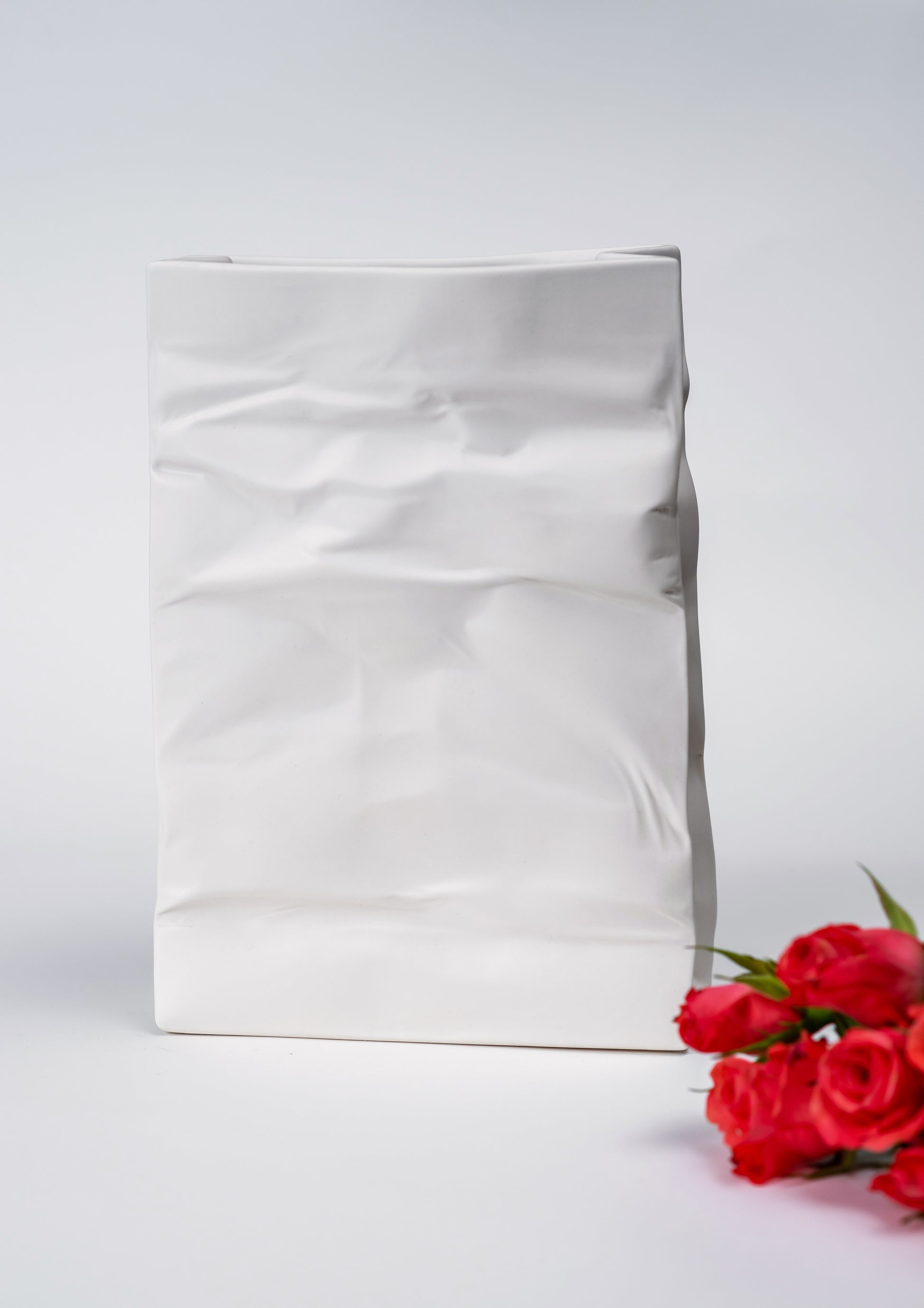 Porcelain vase BAG - white matte #2 - ZLATNAporcelain