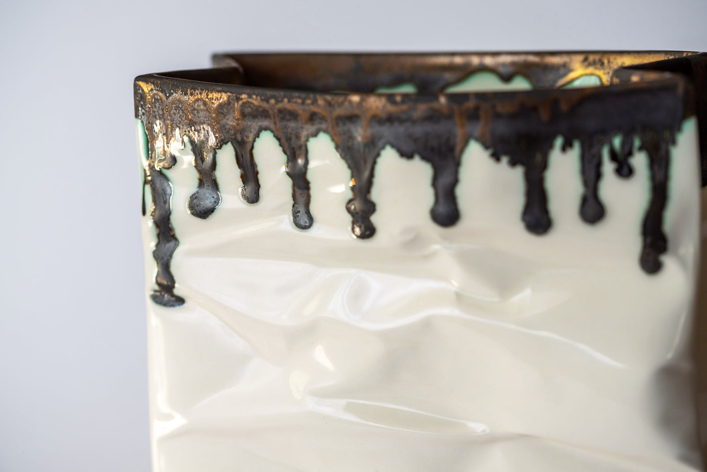 Porcelain vase BAG - white & gold #2 - ZLATNAporcelain