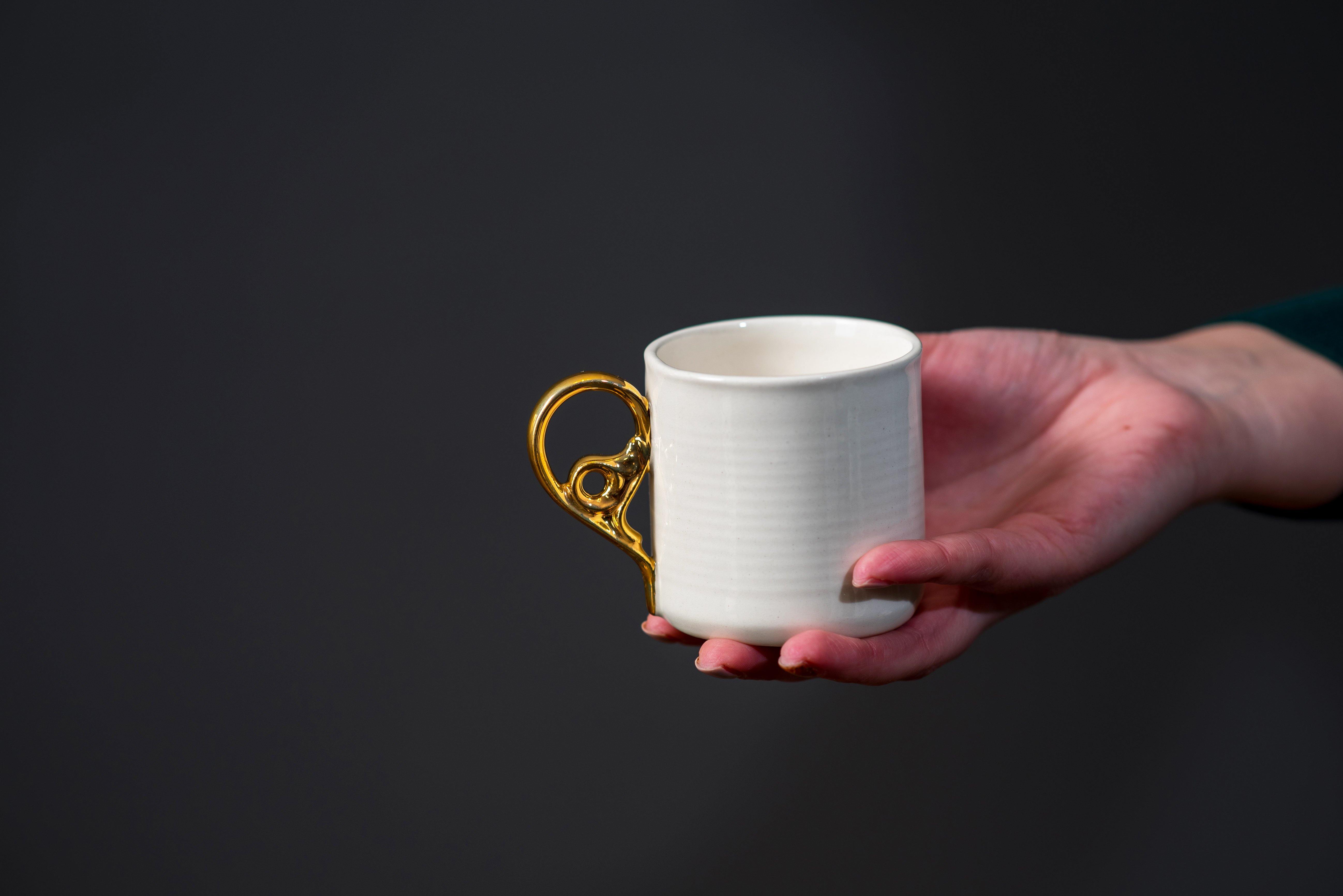 Porcelain elegant cup white & gold - ZLATNAporcelain