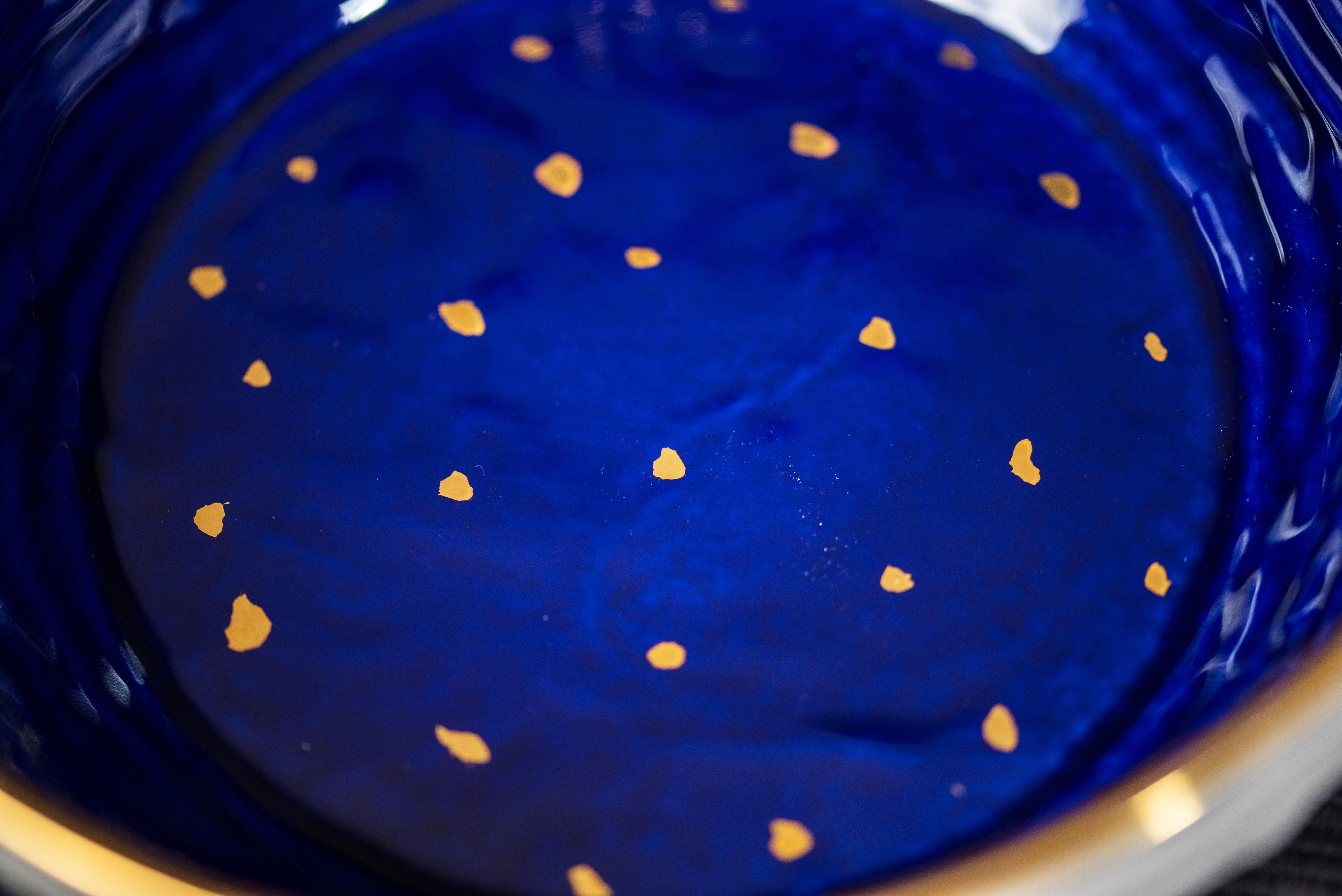 Porcelain big salad bowl - cobalt blue & gold - ZLATNAporcelain