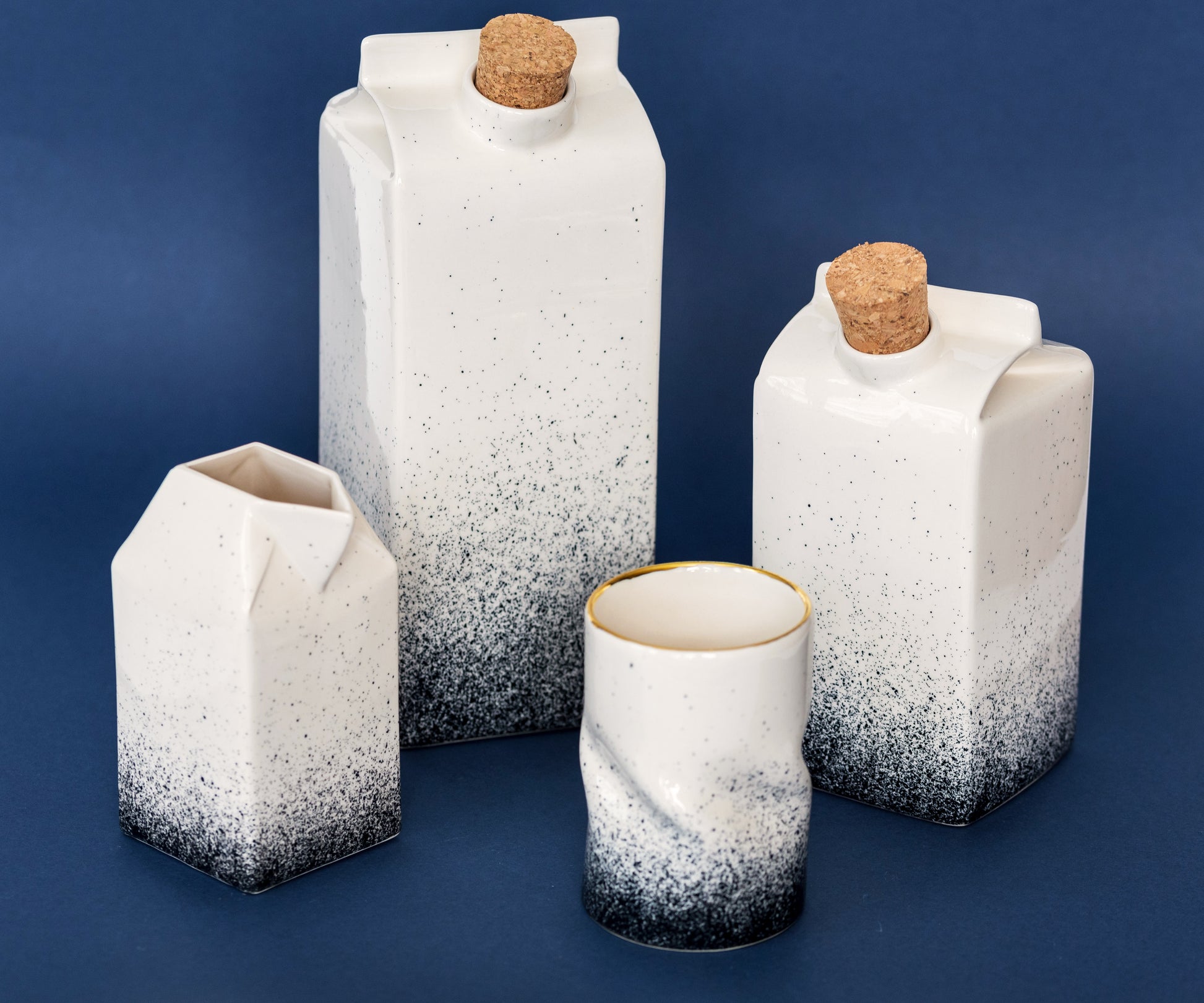 Porcelain small milk jug/vase GALAXY OMBRE - ZLATNAporcelain