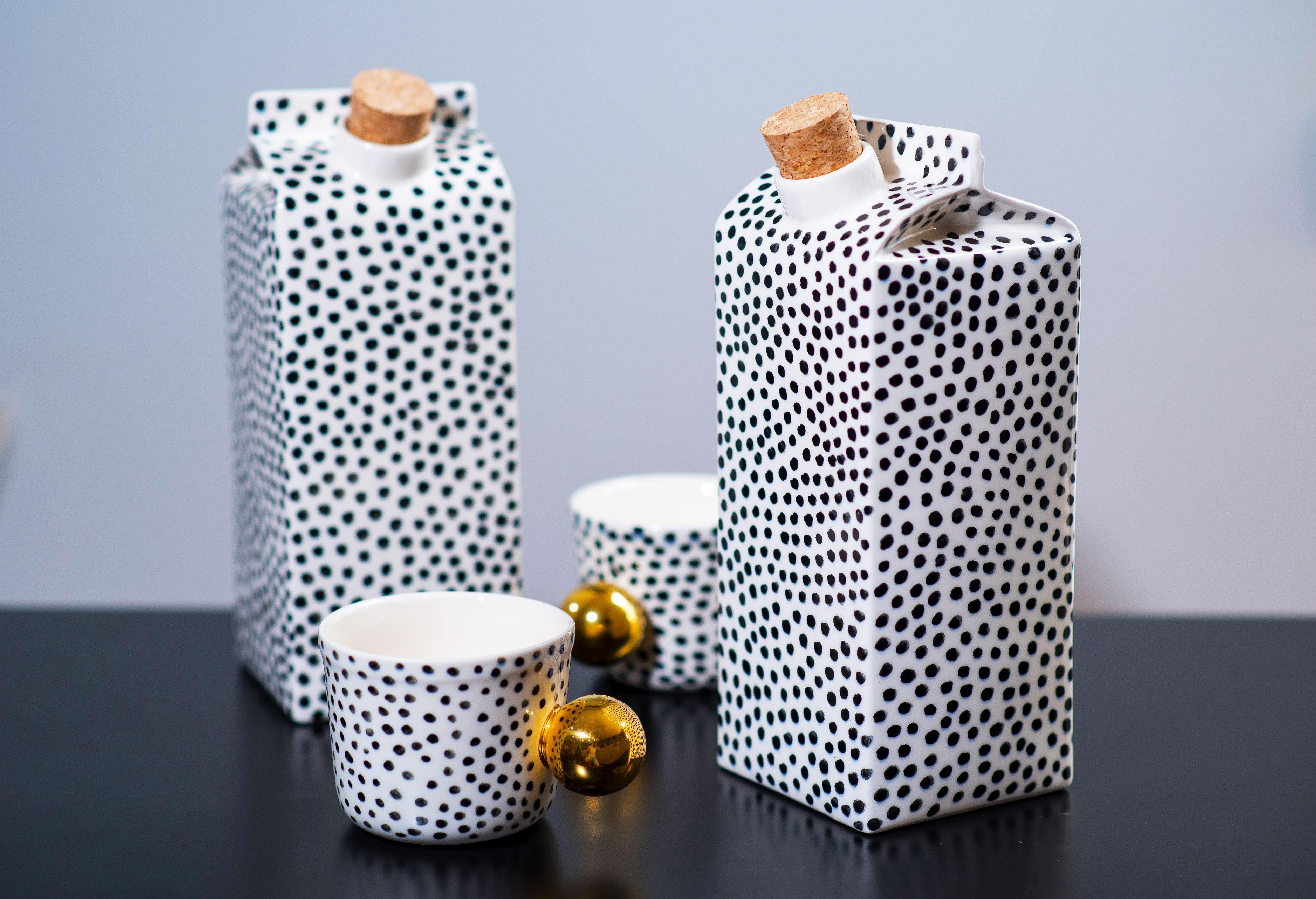 Black dotted milk jug - Limited Edition - ZLATNAporcelain