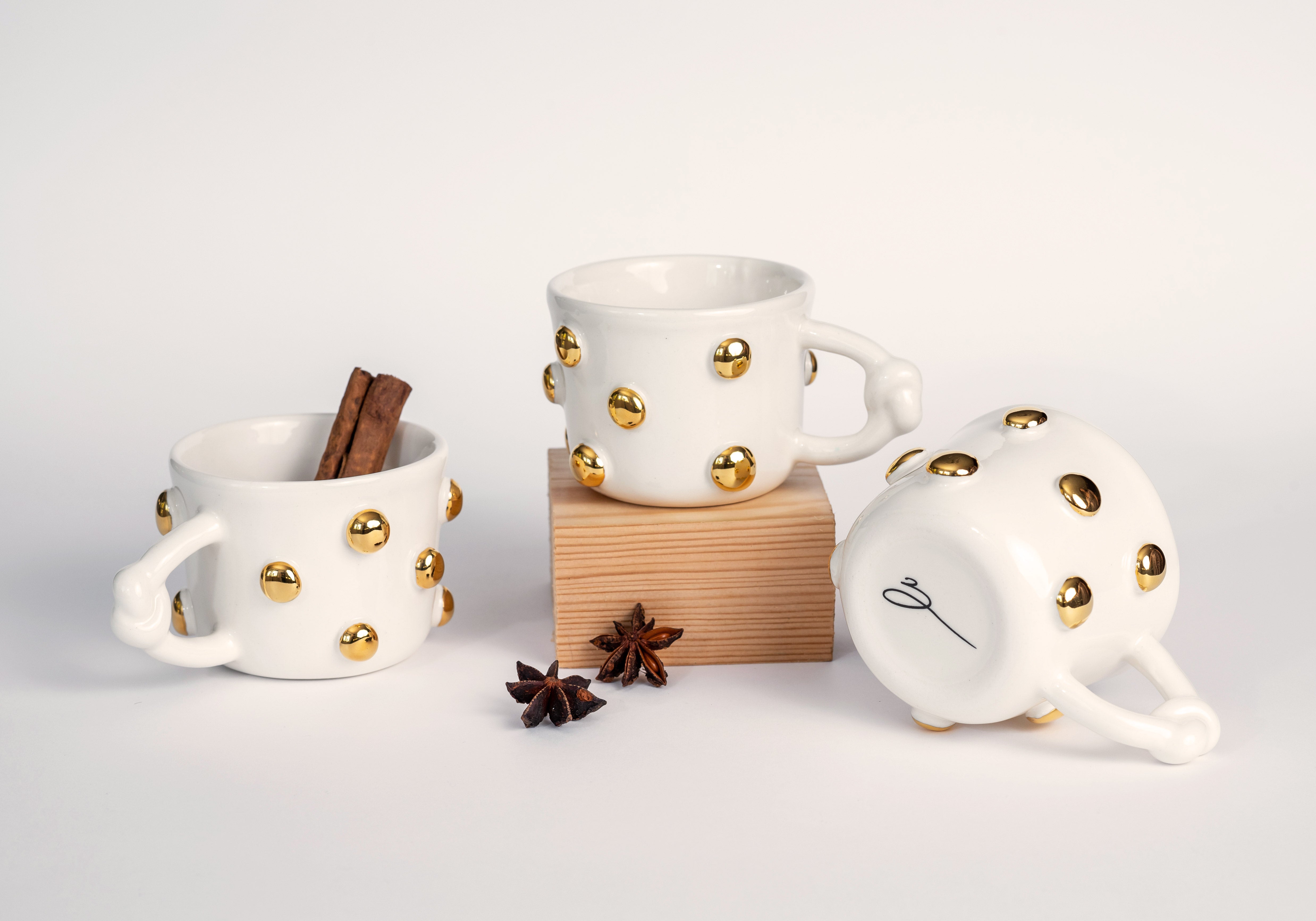 Porcelain mug WHITE & GOLD - ZLATNAporcelain