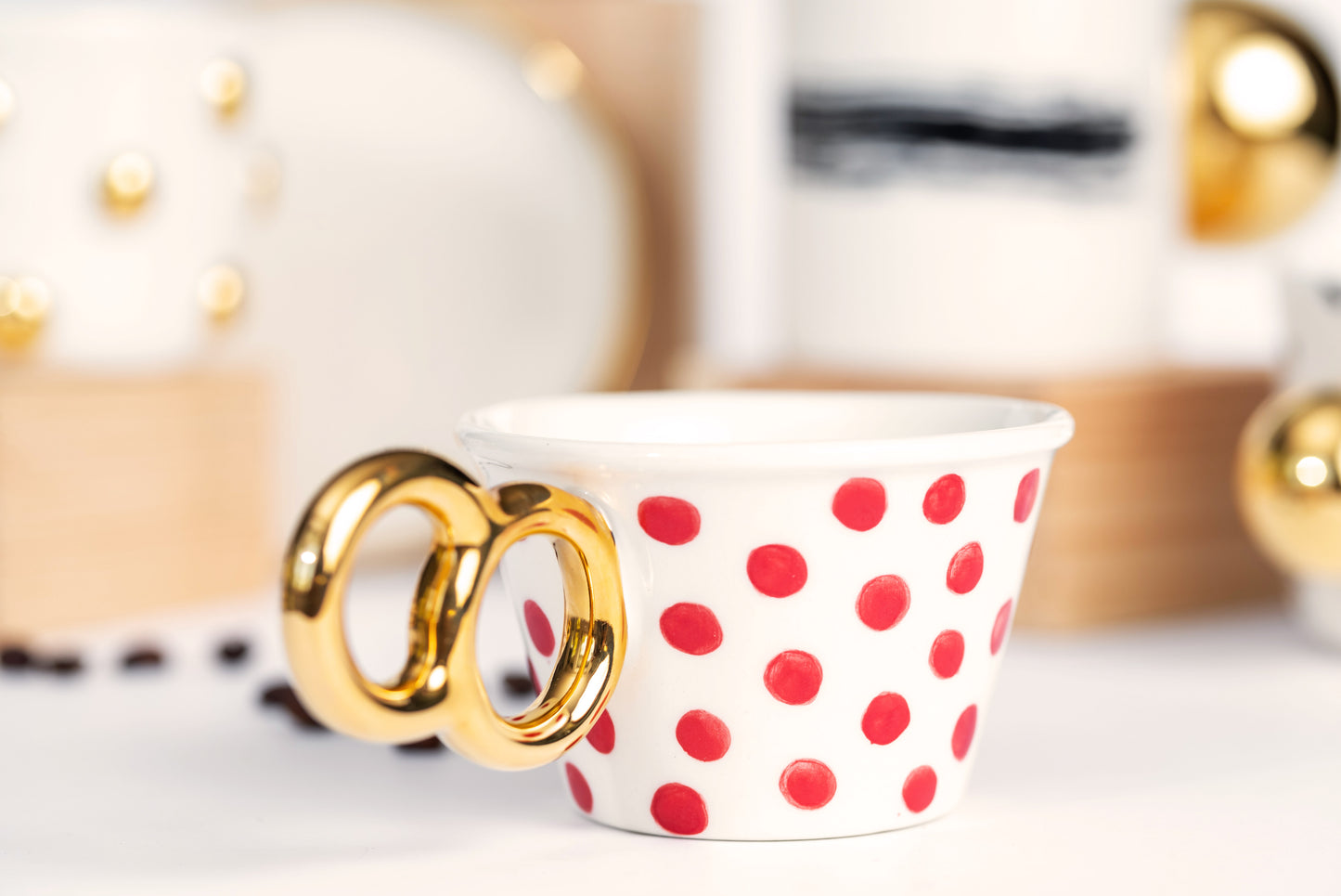 Porcelain mug RED POLKA DOTS - ZLATNAporcelain