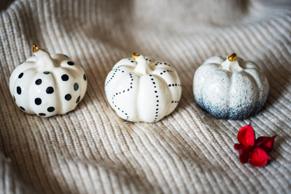 PORCELAIN SMALL BLACK DOTTED PUMPKIN FIGURINE - ZLATNAporcelain